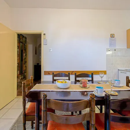 Nada Apartment *
