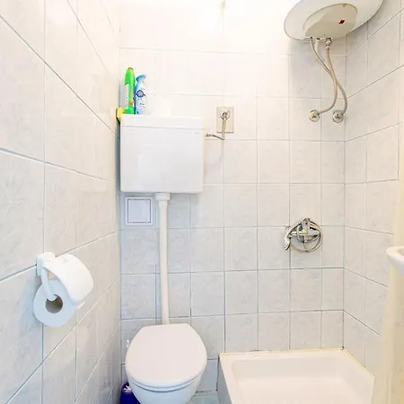 Nada *